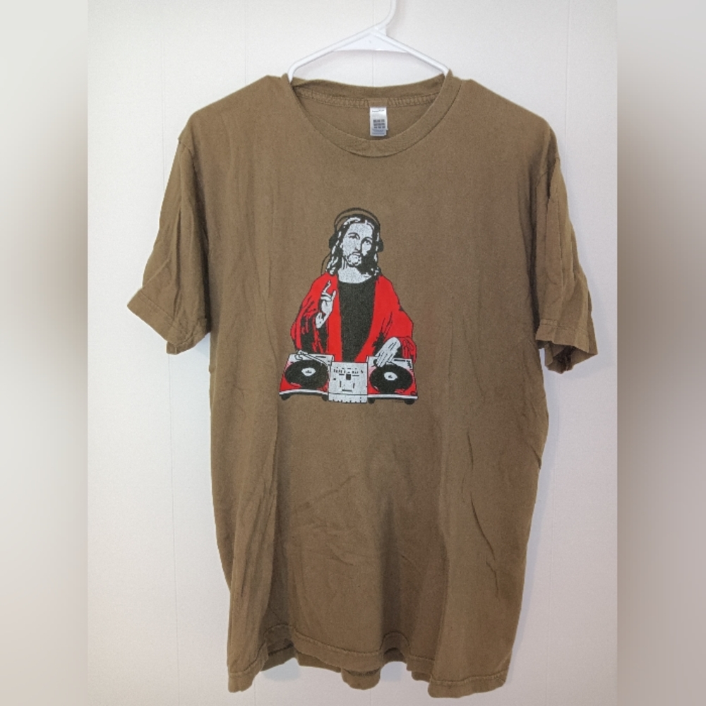 Jesus Is My DJ Vintage Urban Outfitters T-SHIRT